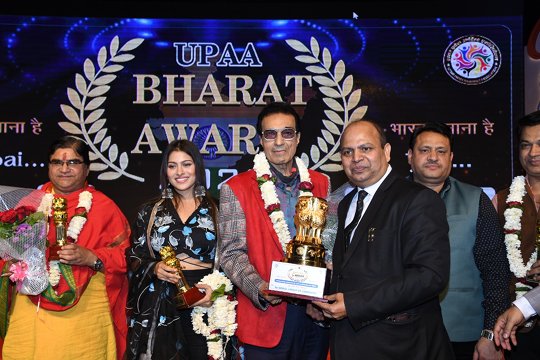 Grand And Successful Event Of Moral UPPA Bharat Awards 2022 In Mumbai With Bhagyashree – KC Bokadia – Shabbir Shaikh