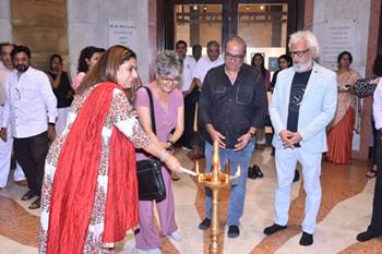 Susheel Martin Foundation Presents  HUES An Exhibition Of Paintings – Sculptures And Prints In Jehangir Art Gallery